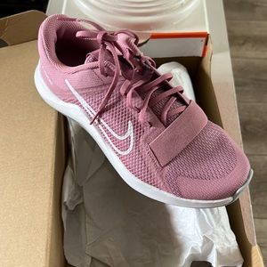 Women’s Nike Sneakers